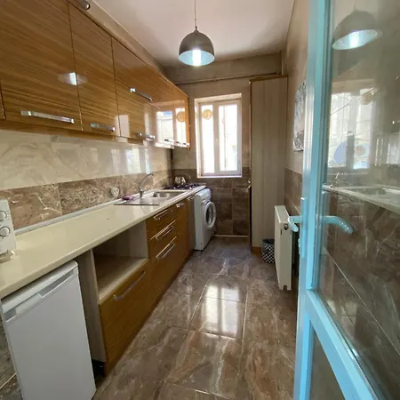 Taxim Sofa Apartmán *